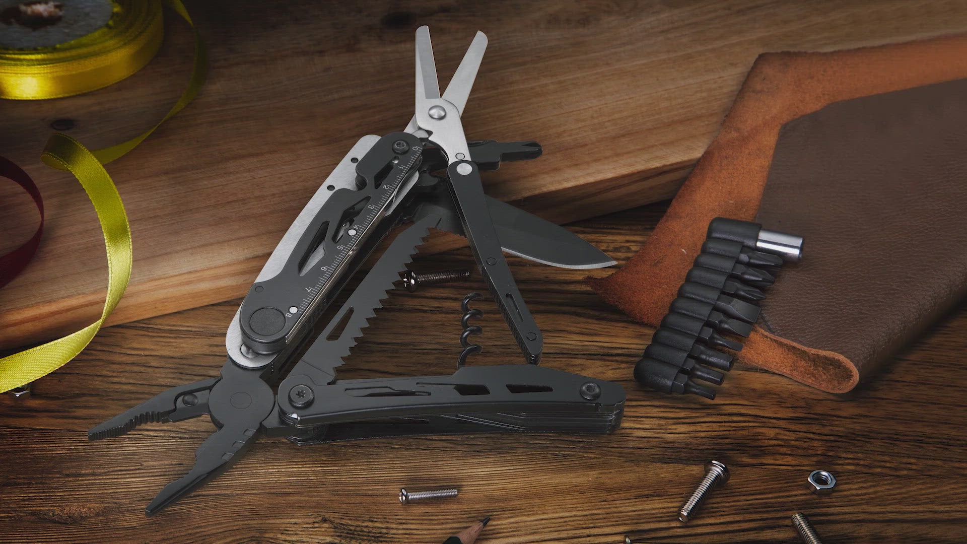 18-in-1 Multi-functional Pliers Pocket Knife Camping Tool Gifts for Men